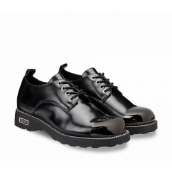 Woman Oxford Shoes Cult
