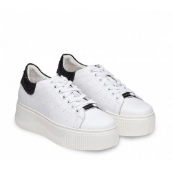 Woman's Shoes Cult offwhite and glitter